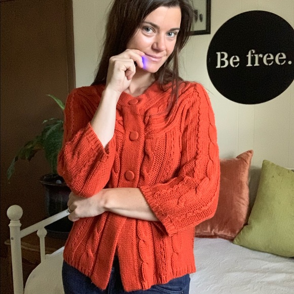 💛 CATO burnt orange knit 3 button cardigan - Picture 5 of 13